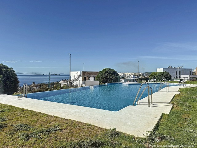 Rez-de-chaussée à Estepona, Malaga - Costa del Sol, Espagne