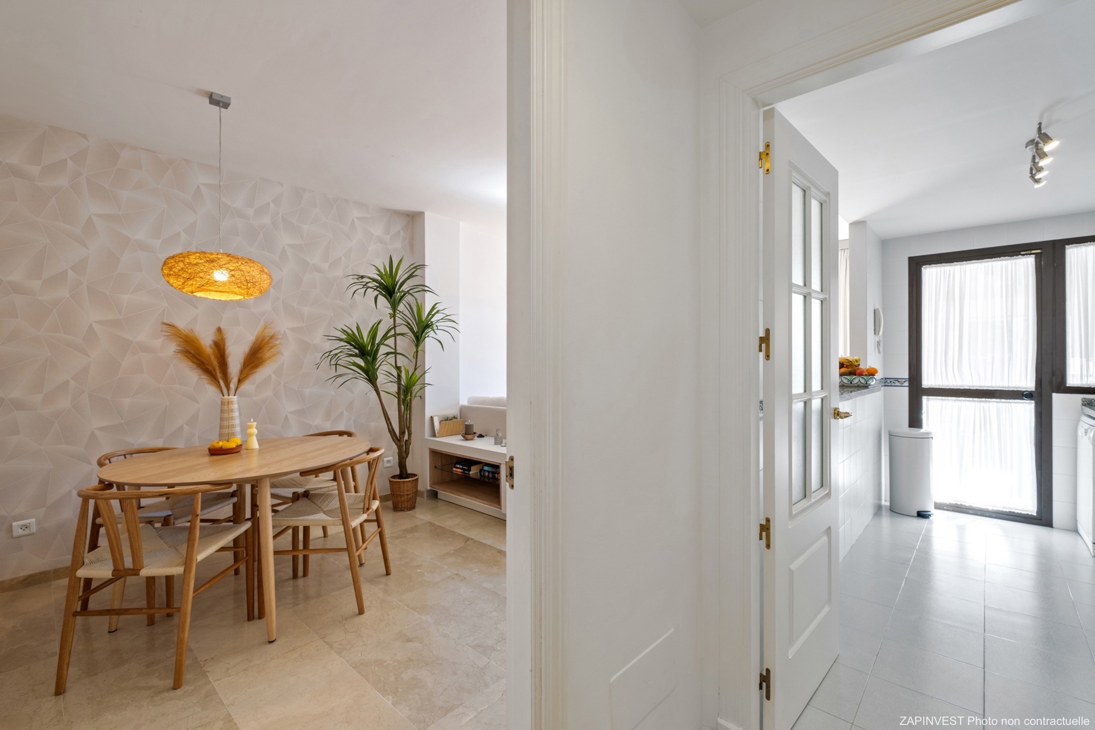 Rez-de-chaussée en bord de mer à La Duquesa, province Malaga, Espagne