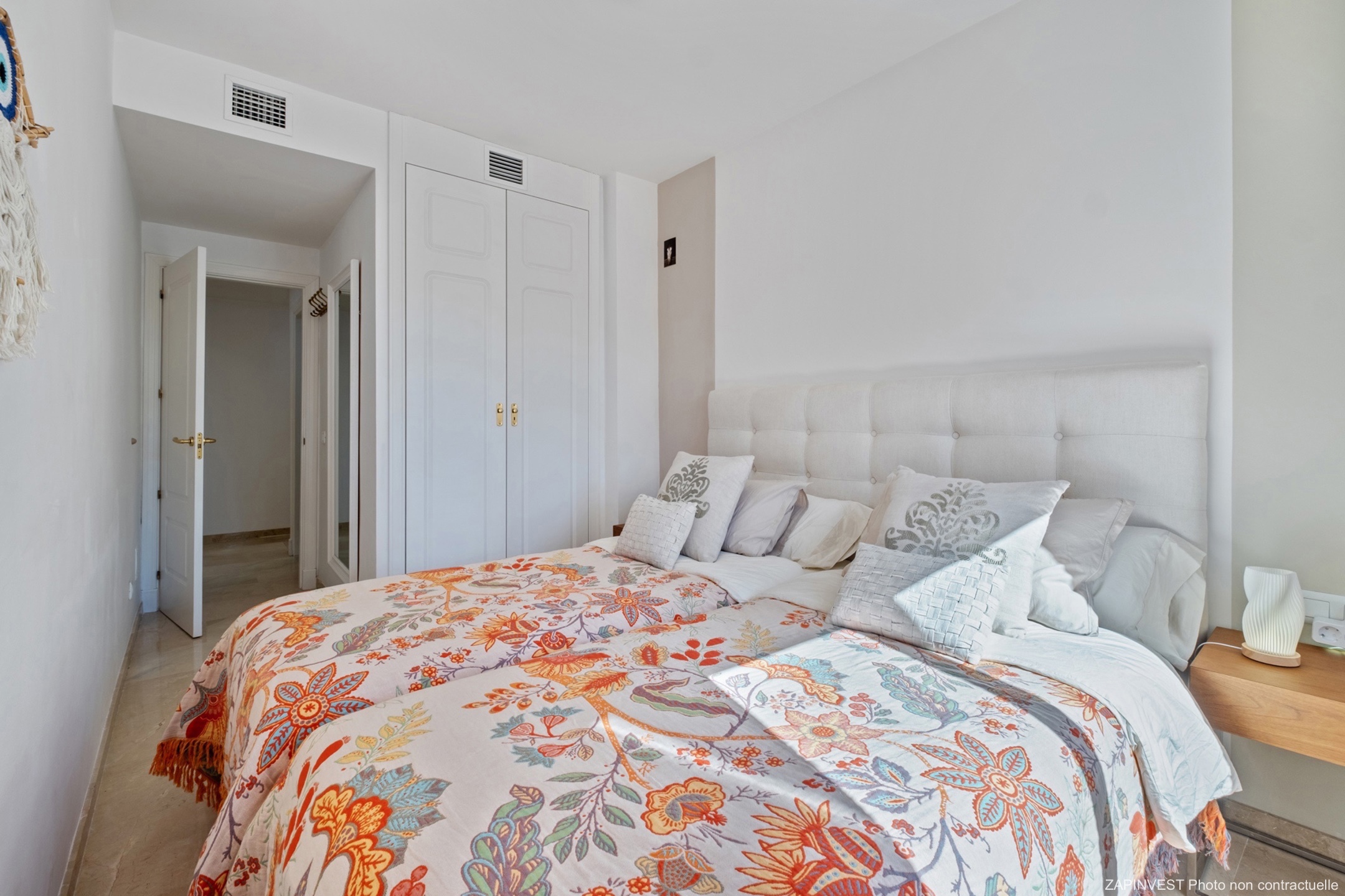 Rez-de-chaussée en bord de mer à La Duquesa, province Malaga, Espagne