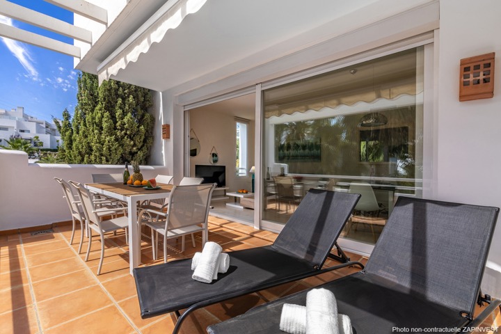 Appartement à Estepona avec des vues sur un magnifique parc et proche du seul et unique lagoon de la région, Espagne