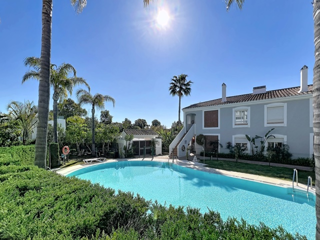 Rez-de-chaussée à Estepona/Malaga, Espagne