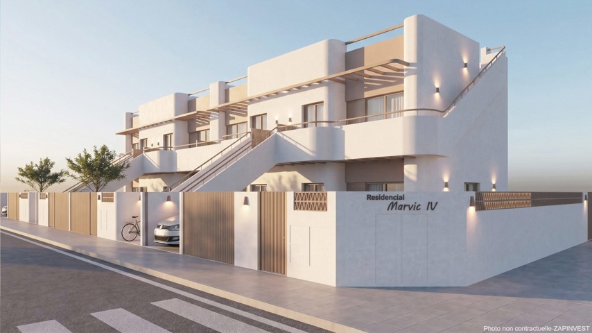 Appartement à Pilar de la Horadada en rez-de-chaussée près des commerces, Espagne
