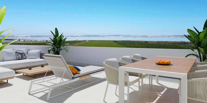 Acheter dans la région de Torrevieja en Espagne : choisir un appartement avec terrasse